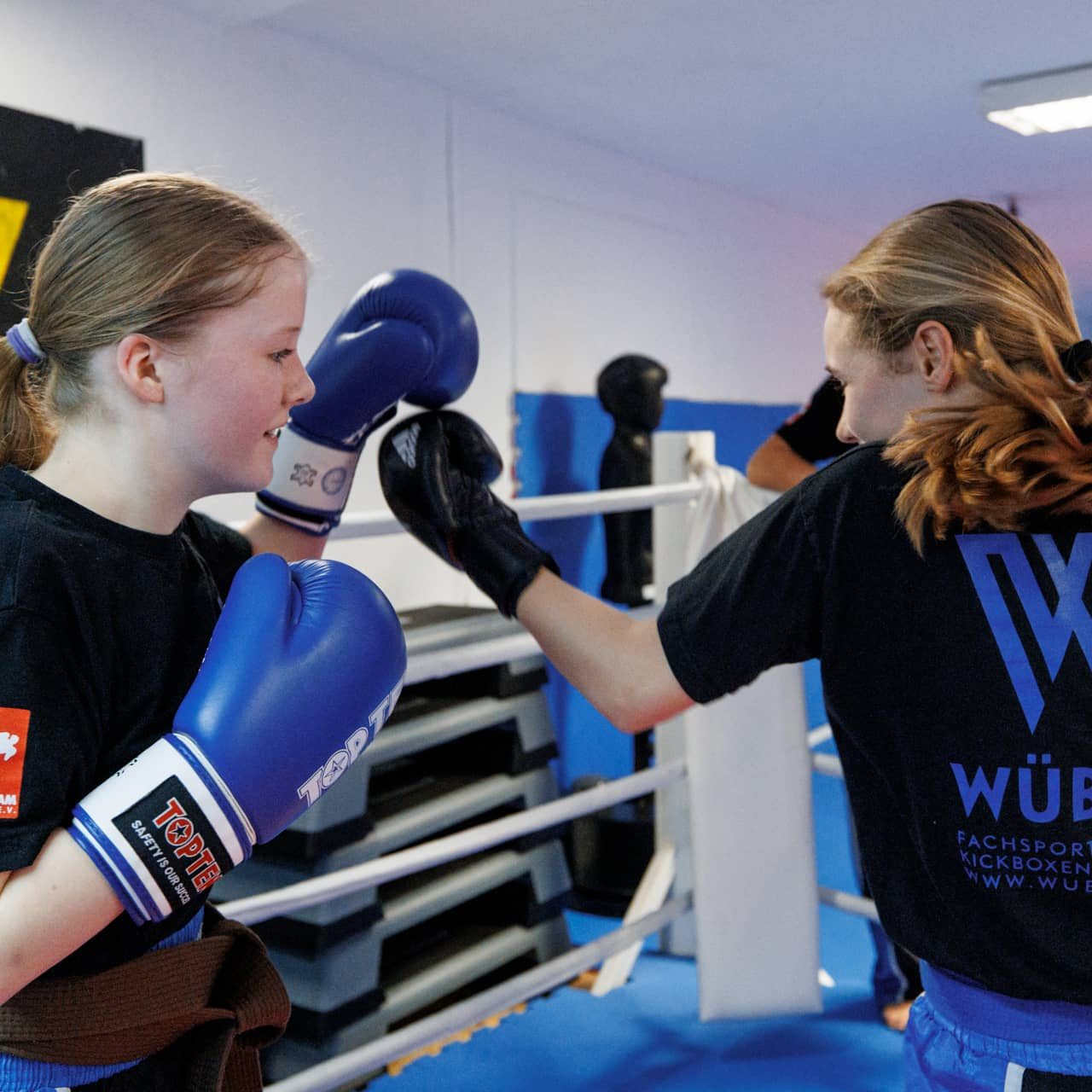 Schlagtechniken Kickboxen @ Fachsportschule Wübke